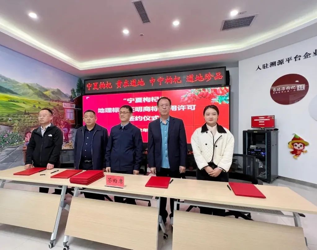 74fc8681e3f28eb8b22ca09784f1cb6e.jpg 74fc8681e3f28eb8b22ca09784f1cb6e.jpg