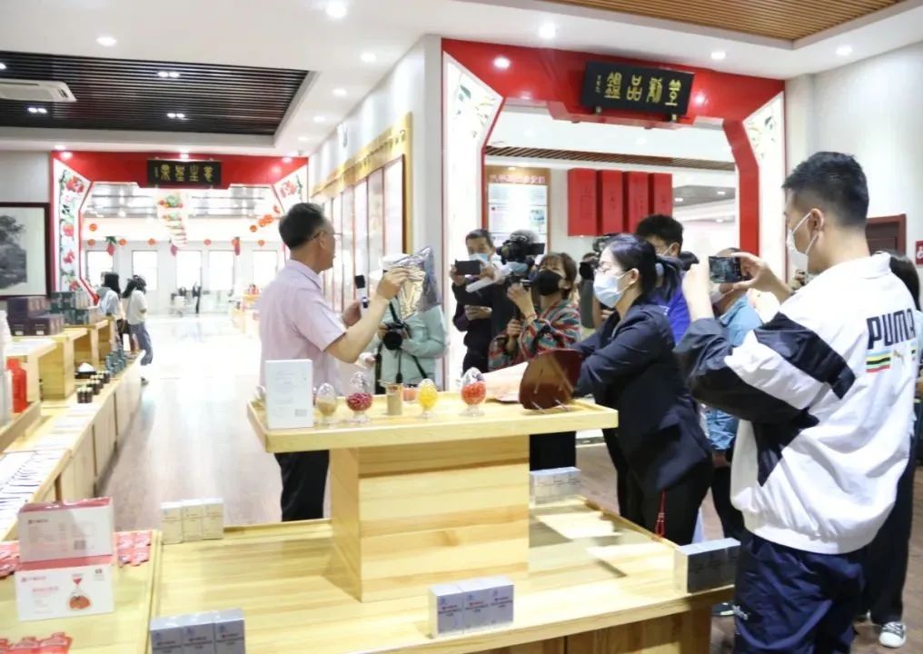 1d1462c753b05bb2238121860dc9f04a.jpg 1d1462c753b05bb2238121860dc9f04a.jpg