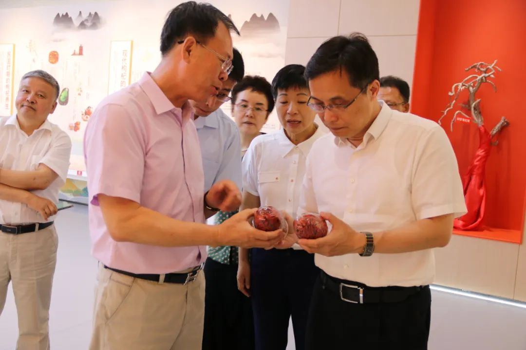 2829149d275f1fdfbe58cf13d3283850.jpg 2829149d275f1fdfbe58cf13d3283850.jpg