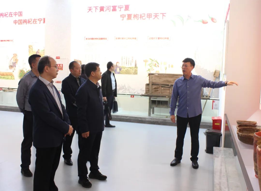 1a72a925eb0583ce92c7e25880e7d5c4.jpg 1a72a925eb0583ce92c7e25880e7d5c4.jpg