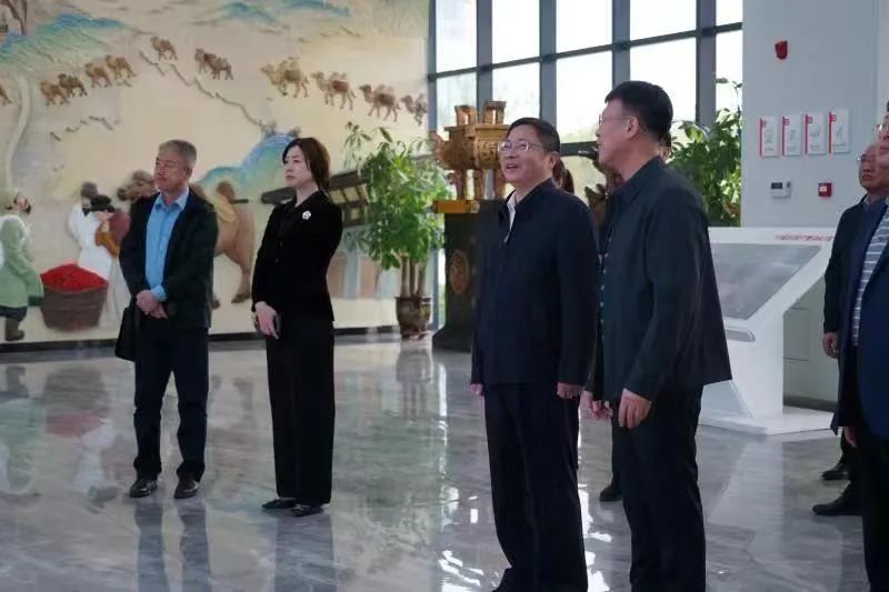 9effa8368e184317b2ca9ca63d2ee0f9.jpg 9effa8368e184317b2ca9ca63d2ee0f9.jpg