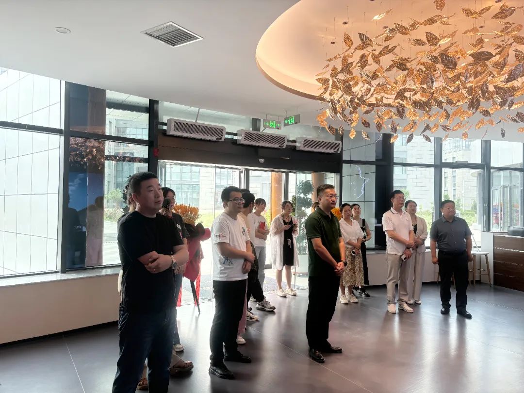 cbb1188a6c8693b71e74676d51b71c57.jpg cbb1188a6c8693b71e74676d51b71c57.jpg